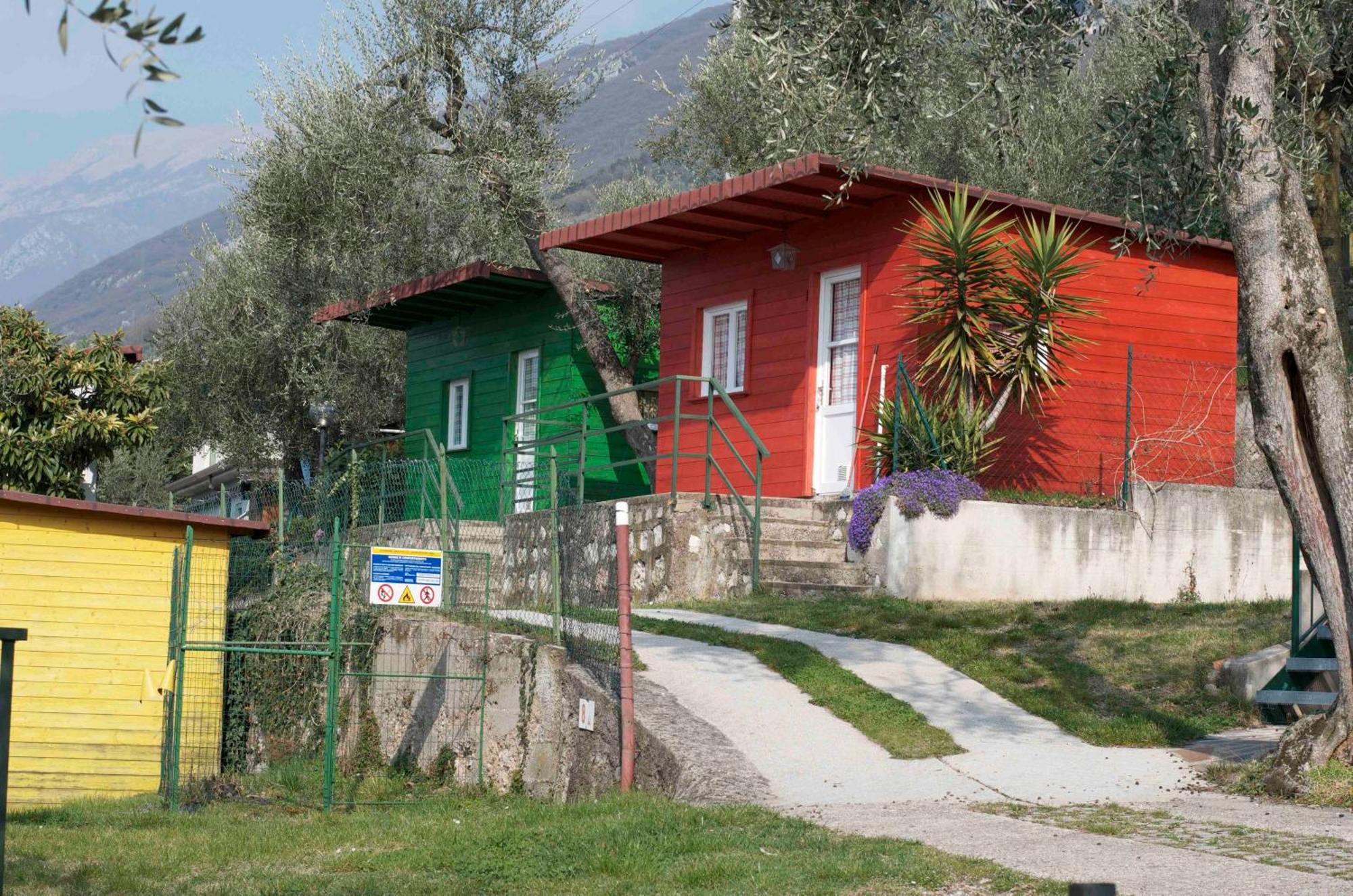 Aquacamp Hotel Brenzone sul Garda Exterior photo